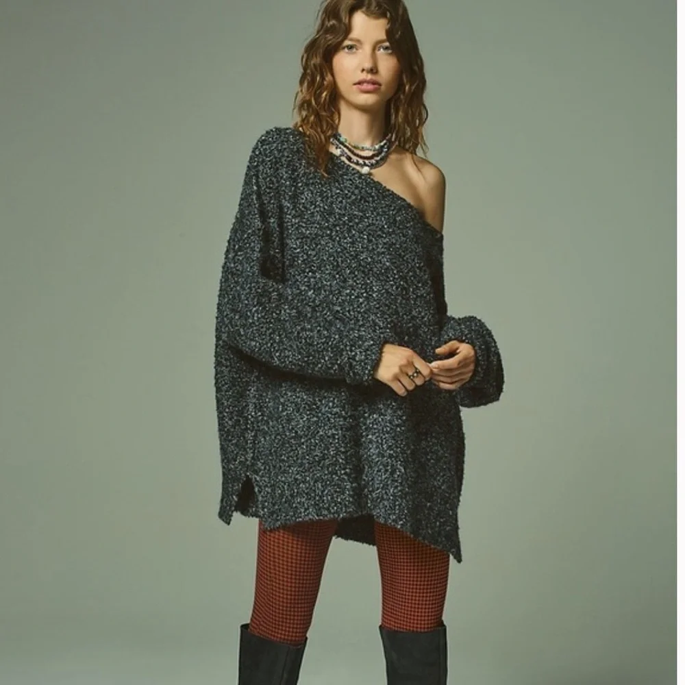 Free People Off-the-Shoulder Chunky Sweater in Charcoal Black